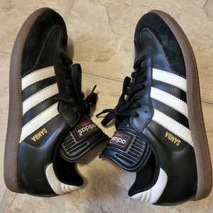 Adidas Sambas 6.5 womens